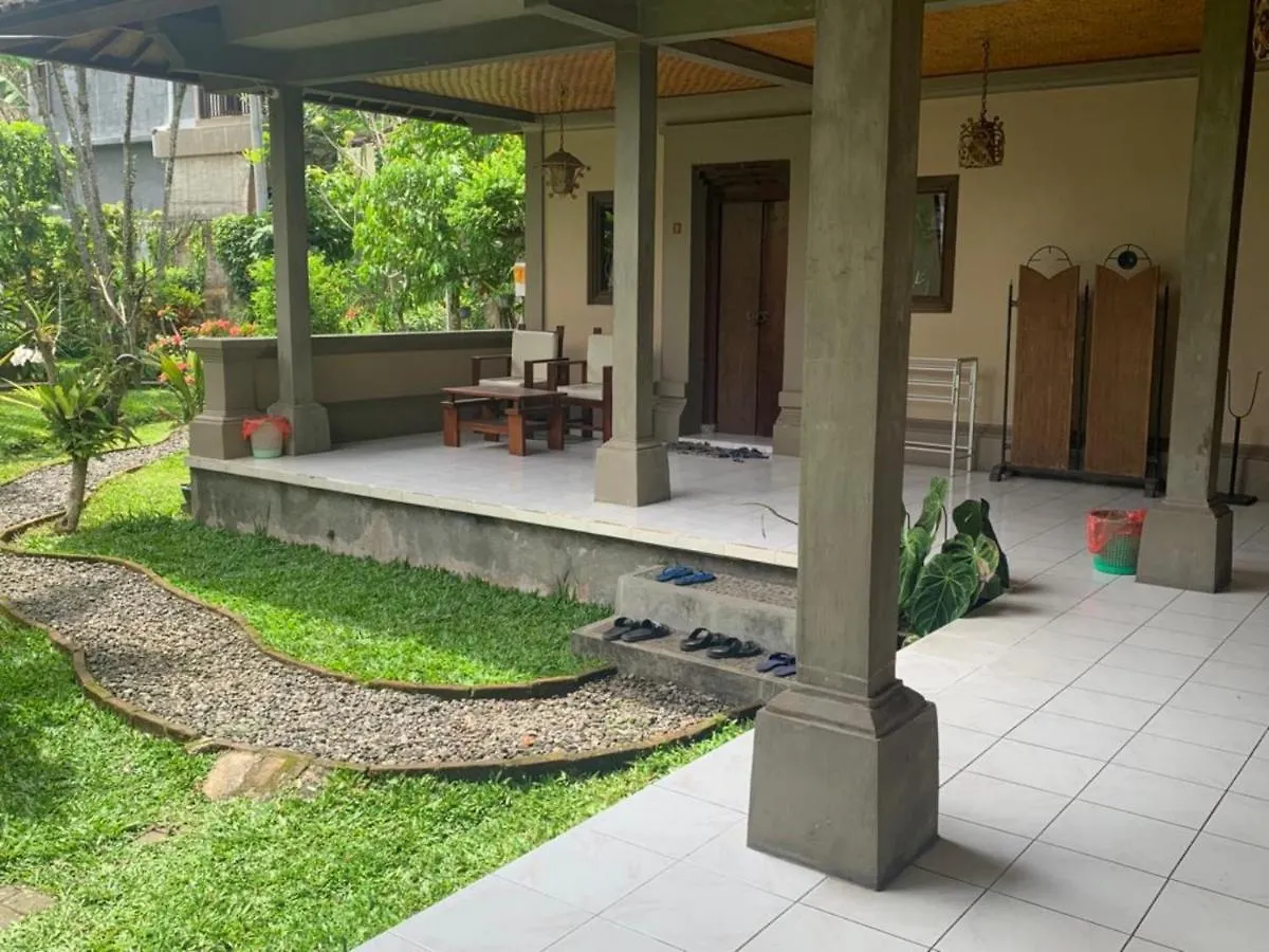 Bed & Breakfast Indraprastha 2 Bungalow Ubud