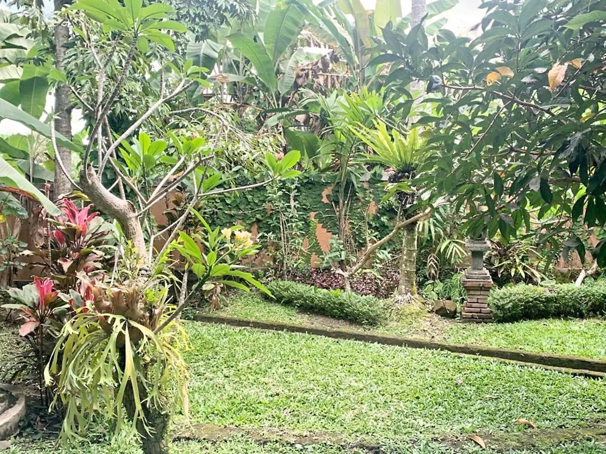 Indraprastha 2 Bungalow Ubud  Bed & Breakfast Ubud (Bali)